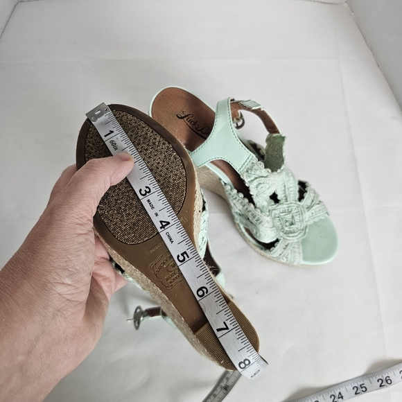 Lucky Brand Ridgeview Wedge Sandals Green Peep Toe Size 38 - Picture 11 of 11